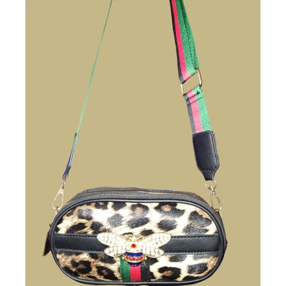 Women's Hand Bag with Jeweled Bee - Picture 2 of 8